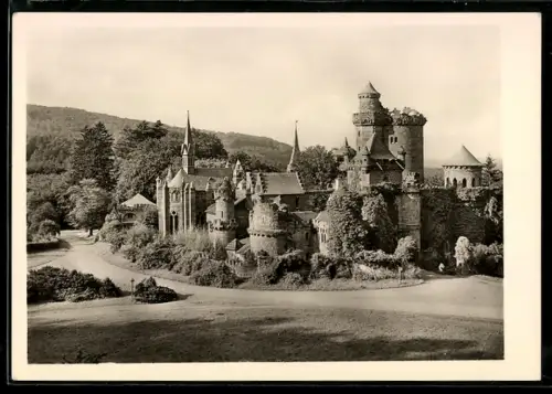 Foto-AK Deutscher Kunstverlag, Nr.7: Kassel-Wilhelmshöhe, Blick zur Löwenburg