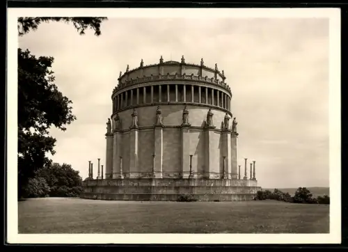 Foto-AK Deutscher Kunstverlag, Nr. 3: Kelheim, Befreiungshalle in der Aussenansicht