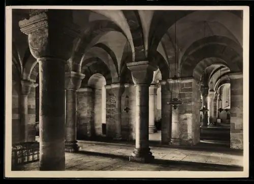 Foto-AK Deutscher Kunstverlag, Nr. Sp 11: Speyer, Mittelteil der Krypta vom Dom