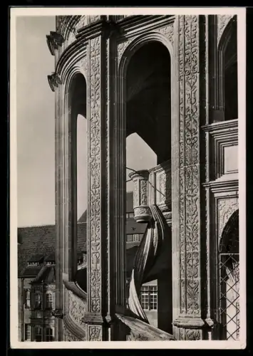 Foto-AK Deutscher Kunstverlag, Nr. 7: Torgau, Schloss Hartenfels, Treppenhaus an der Hoffront des Ostflügels