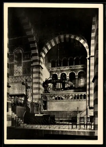 Foto-AK Deutscher Kunstverlag, Nr. 22: Hildesheim, Vierung und Engelschor in der St. Michaelskirche