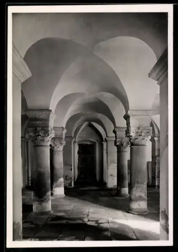 Foto-AK Deutscher Kunstverlag, Nr. 3: Corvey a. d. Weser, Ehemalige Benedektinerkloster-Kirche