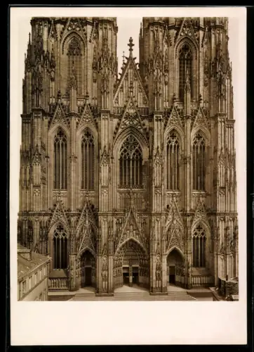 Foto-AK Deutscher Kunstverlag, Nr. 2: Köln, Westfront vom Dom