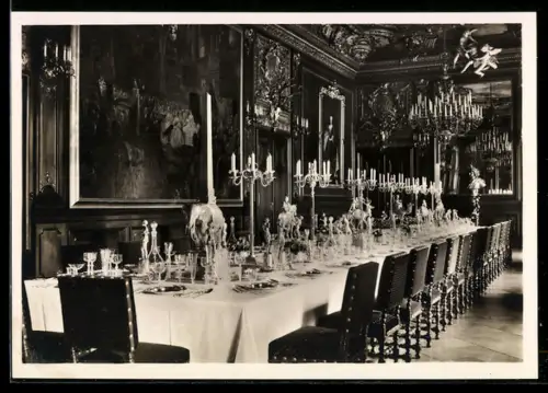 Foto-AK Deutscher Kunstverlag, Nr. 60: Berlin, Gedeckte Tafel im Schloss