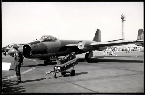 Fotografie Flugzeug Jasta Kampfjet - Düsenflugzeug BAC Canberra