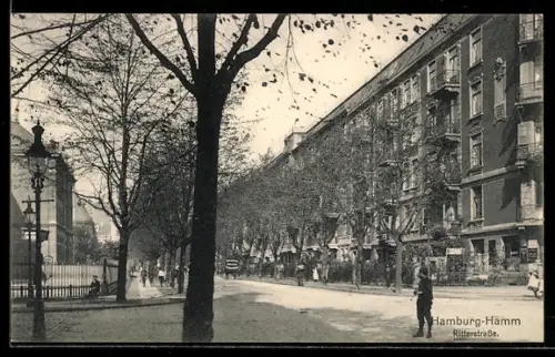 AK Hamburg-Hamm, Blick in die Ritterstrasse mit Geschäften