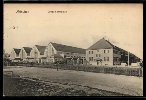 AK München-Sendling, Grossmarkthalle mit Strassenpartie