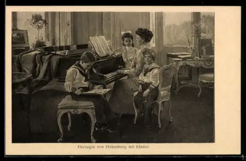 AK Herzogin von Hohenberg mit Kinder
