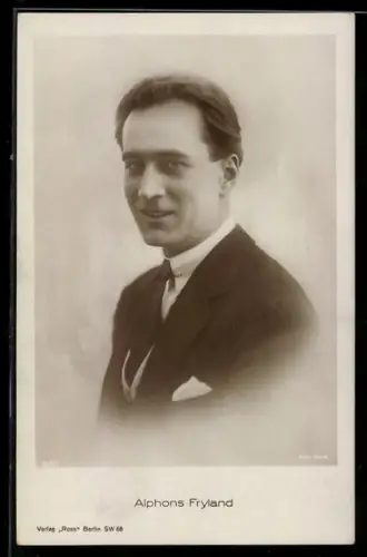 AK Schauspieler Alphons Fryland im Anzug mit Einstecktuch