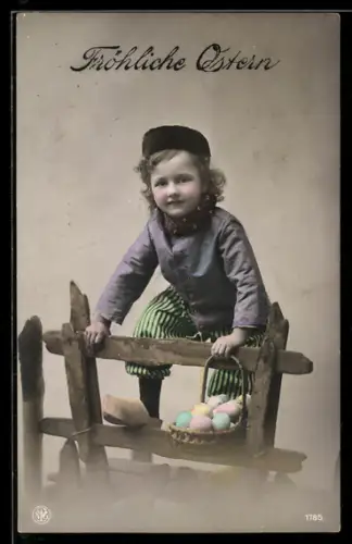 Foto-AK NPG Nr. 1785: Mädchen mit Osterkorb gefüllt mit Ostereiern