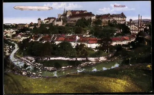 Glitzer-AK Bautzen, Ortsansicht mit Fluss und Zeppelin