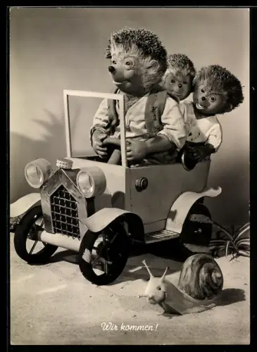 AK Mecki mit seinen Kindern im Auto