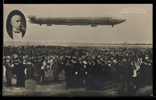 AK Zeppelin über einer Menschenmenge mit Portrait von Graf Zeppelin