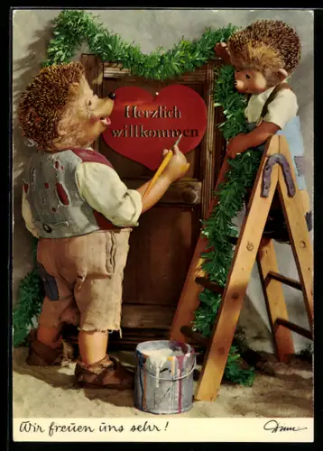 AK Mecki mit Sohn auf Leiter bringen Schild Herzlich willkommen an der Tür an