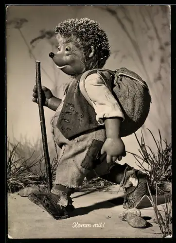 AK Igel Mecki mit Rucksack beim Wandern
