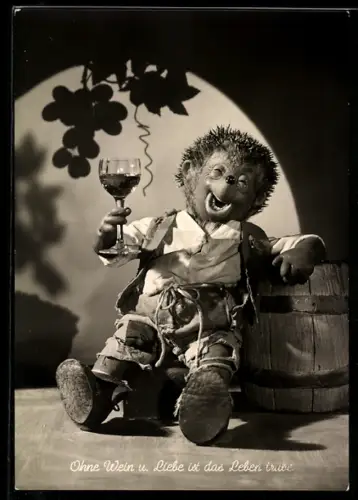 AK Ohne Wein und Liebe ist das Leben trübe, Mecki mit Weinglas an einem Fass lehnend