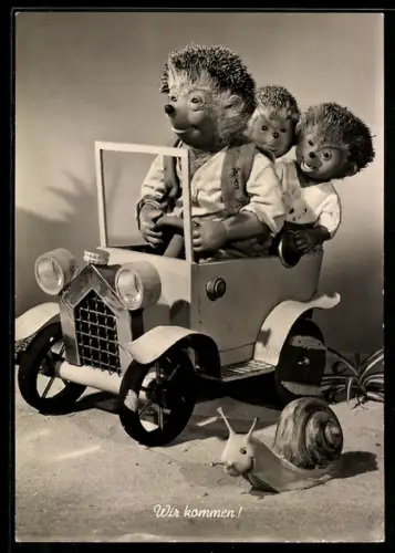 AK Mecki mit seinen Kindern im Auto