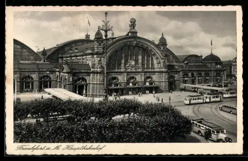 AK Frankfurt a. M., Hauptbahnhof mit Strassenbahnen u. Bus aus der Vogelschau
