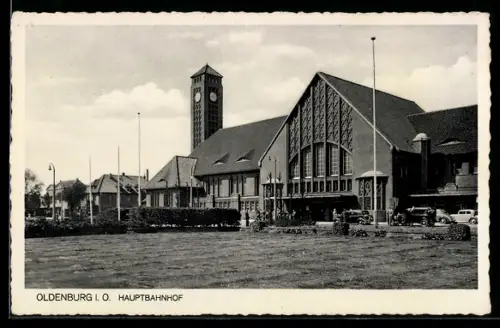 AK Oldenburg i. O., Hauptbahnhof, Panorama mit Turm