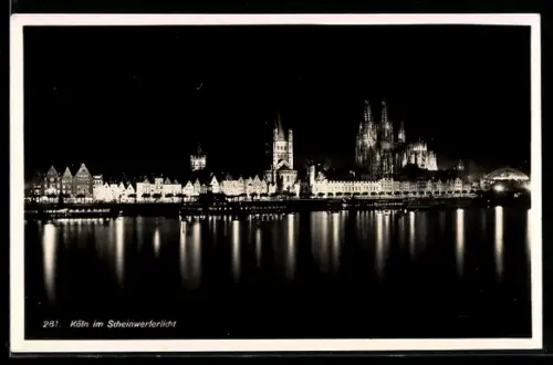 AK Köln, Altstadt und Dom im Scheinwerferlicht