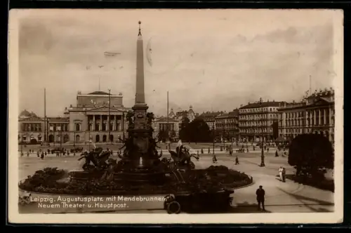 AK Leipzig, Augustusplatz mit Mendebrunnen, Neuem Theater u. Hauptpost