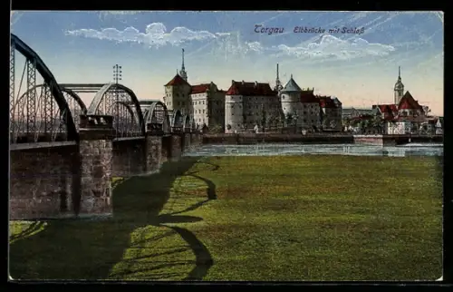 AK Torgau, Elbbrücke, Schloss