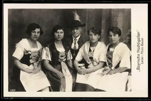 AK Bayrische Nachtigallen, Portrait