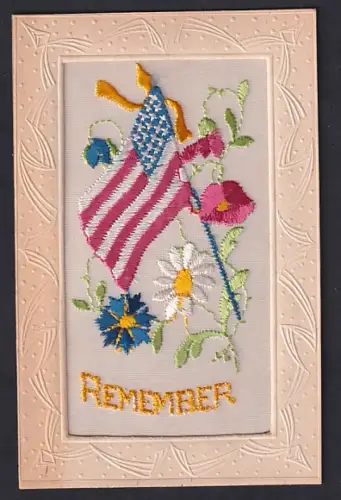 Seidenstick-AK Amerikanische Flagge mit Gänseblume, Remember