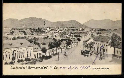 AK Rückersdorf-Harmannsdorf /N.-Oe., Strassenansicht mit Kirche