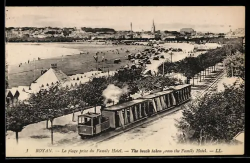 AK Royan, La Plage prise du Family-Hotel et Tramway, Strassenbahn