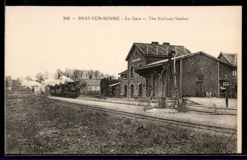 AK Bray-sur-Somme, La Gare
