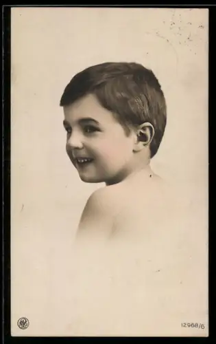 Foto-AK NPG Nr. 12968 /6: Ein deutscher Junge