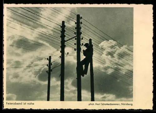 AK Arbeiter auf dem Telegraphenmast, Kamera Pupille von Photo-Porst