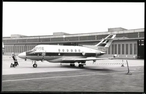 Fotografie Flughafen Berlin-Tempelhof, Flugzeug Hawker Siddeley Dominie T.1, Royal Air Force XS733