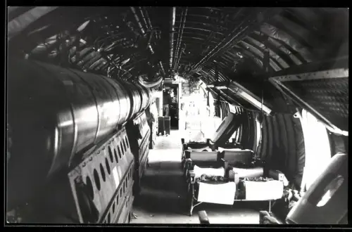 Fotografie Flugzeug Boeing KC-97 Stratotanker, Frachtraum Tankflugzeug Arizona Air Guard 0-30200