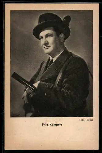 AK Schauspieler Fritz Kampers in der Rolle eines Jägers mit Gewehr