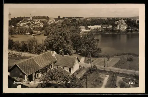 AK Allentsteig /N. D., Ortspanorama mit See und Kirche