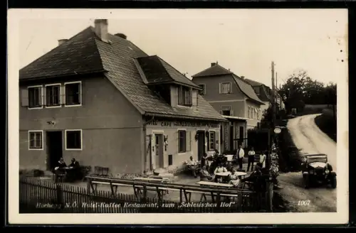 AK Hochegg /N.Ö., Restaurant zum Schlesischen Hof, Aussenansicht mit Gästebereich