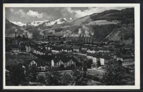 AK Donawitz, Industrieanlagen mit Schornsteinen, Wohnhäuser und Bergpanorama