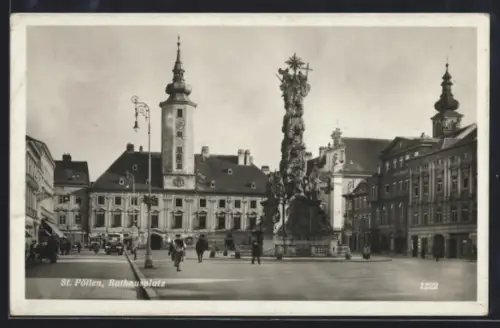 AK St. Pölten, Rathausplatz mit Säulendenkmal
