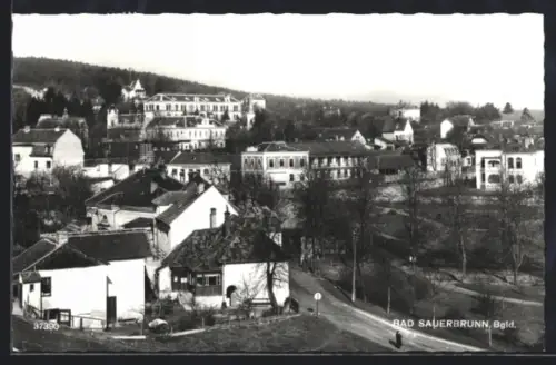 AK Bad Sauerbrunn /Bgld., Panorama mit Ort