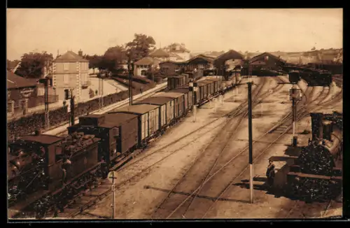 AK Saintes /Ch.-Inf., Vue générale de la Gare