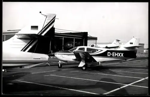 Fotografie Flugzeug Rockwell Commander 112A, Kennung D-EHXX