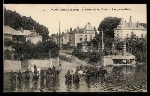 AK Montargis /Loiret, L`Abreuvoir au Tivoli et Rue Julien-Bailly
