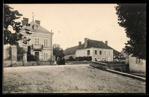 AK Leugny, Vue et le Pont