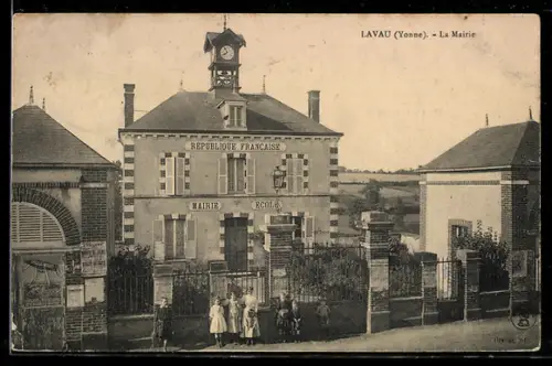 AK Lavau, La Mairie, Rathaus