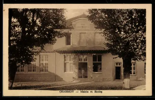 AK Charmoy, Mairie et Ecoles