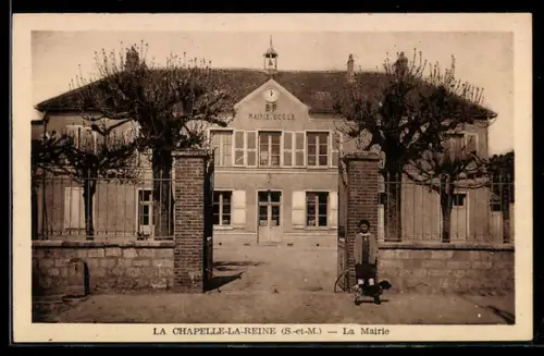 AK La Chapelle-la-Reine, La Mairie, Ansicht vom Rathaus