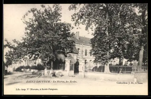 AK Saint-Sauveur, La Mairie, Les Ecoles