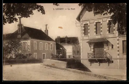 AK Leugny, Vue et le Pont